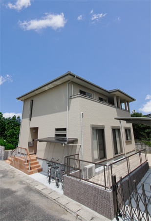 株式会社近藤建設興業 『上質な邸宅風ベーシックエコの家』